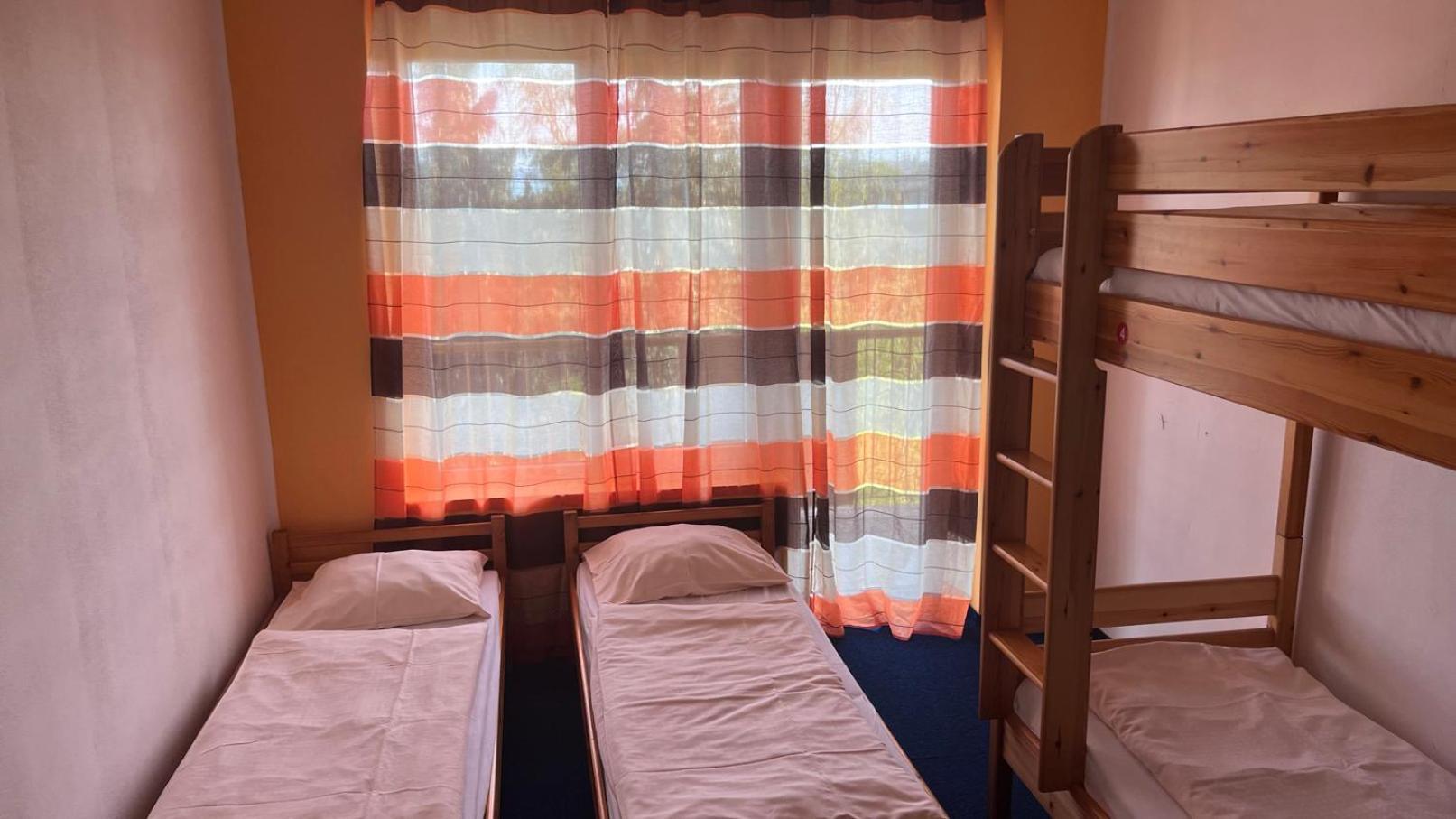Manuela Ifjusagi Hotel Балатонфюред Экстерьер фото